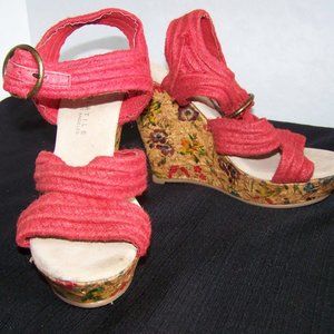 Very Volatile Red Platform Wedge Sandals